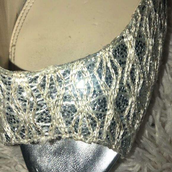 Enzo Angiolini shoe. - Picture 5 of 6